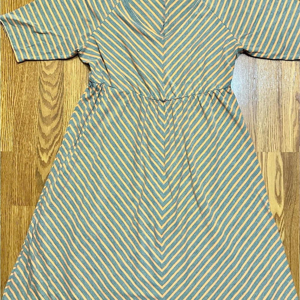 Torrid Size 1 Striped Midi Dress in Grey and Orange